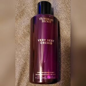Victoria's Secret Very Sexy Orchid Fine Fragrance Mist